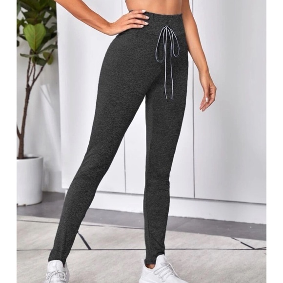🆕 SHEIN high rise drawstring waist charcoal gray leggings medium - Picture 3 of 12